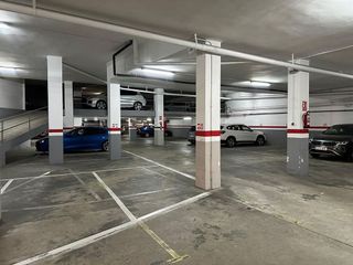 Garaje en venta en Gavarra en Cornellà de Llobregat