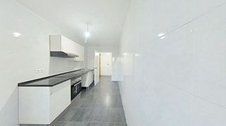 Piso en venta en Santa Eugenia en Madrid