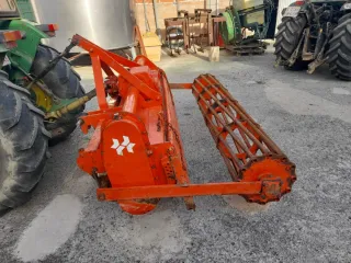 Rotavator Fresadora Howard