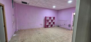 Local comercial en venta en Barrio Alto - San Félix - Oliveros - Altamira en Almería