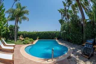Chalet en alquiler en Nueva Andalucía centro en Marbella