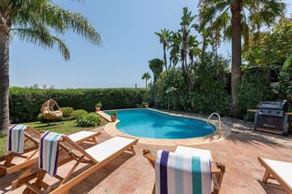 Chalet en alquiler en Nueva Andalucía centro en Marbella