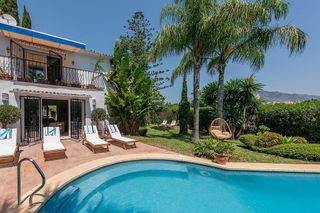 Chalet en alquiler en Nueva Andalucía centro en Marbella