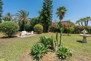 Chalet en alquiler en Nueva Andalucía centro en Marbella