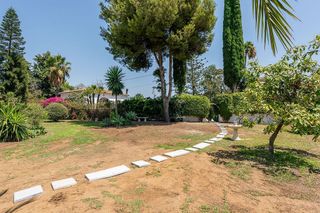 Chalet en alquiler en Nueva Andalucía centro en Marbella