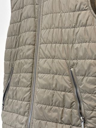 Chaleco Zara acolchado verde ESCUCHO OFERTAS