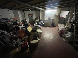 Local comercial en venta en San Pedro de Deusto-La Ribera en Bilbao