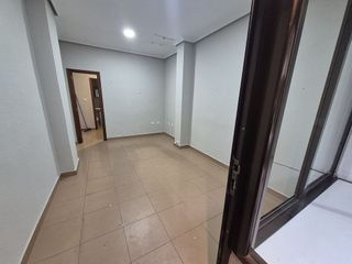 Local comercial en alquiler en Santa María en Ciudad Real