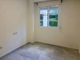 Piso en alquiler en Nueva Andalucía centro en Marbella