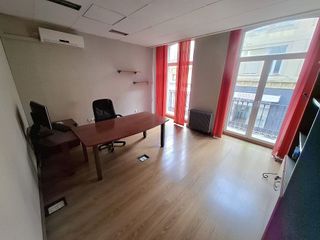 Oficina en alquiler en San Ildefonso - Catedral en Jaén