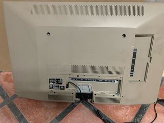 Televisor 40 sin patas