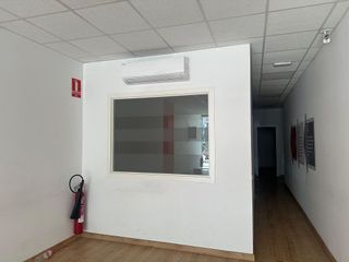 Local comercial en venta en Delicias en Zaragoza