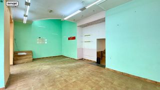 Local comercial en alquiler en La Villa - Bazuelo en Mieres