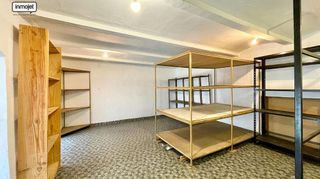 Local comercial en alquiler en La Villa - Bazuelo en Mieres