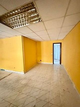 Local comercial en venta en Centro - Ayuntamiento en Santander