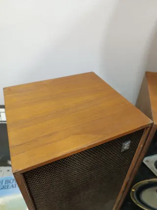 Altavoces Wharfedale Linton 2