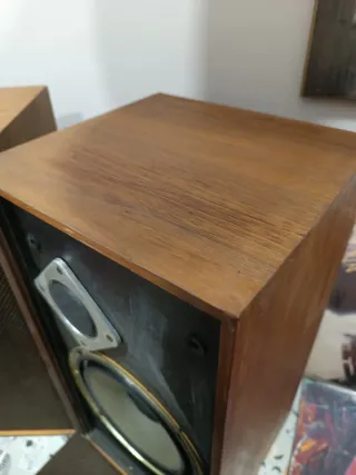 Altavoces Wharfedale Linton 2