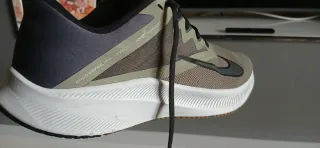 Botines Nike  originales Verdes y Negras