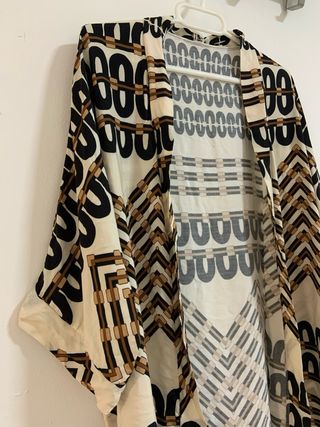 Kimono Shirt estampado beige y marrón