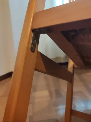 MESA + SOFA CAMA . Regalo 4 sillas