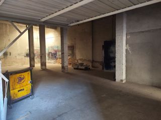 Local comercial en venta en Delicias en Valladolid