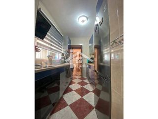 Casa en venta en Lucena