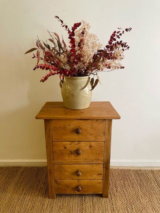 Cómoda de madera final siglo XIX