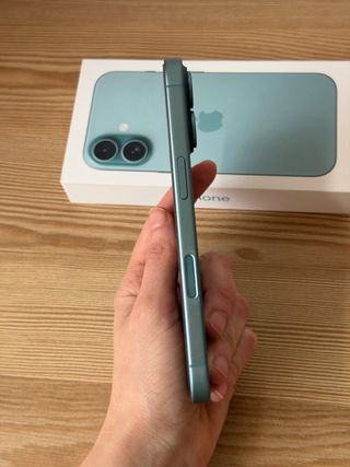 iPhone 16 Azul 128GB