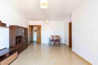 Piso en venta en Roquetas Centro en Roquetas de Mar