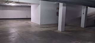 Garaje en venta en La Goleta - San Felipe Neri en Málaga