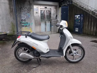 Piaggio Liberty 50 Scooter Automático