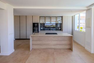 Piso en venta en Nueva Andalucía centro en Marbella