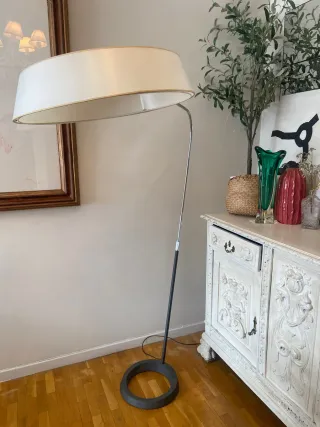 Lámpara de pie Metalarte Magna Diseño