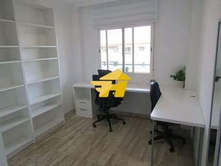 Piso en alquiler en Martín Carpena - Torre del Río en Málaga