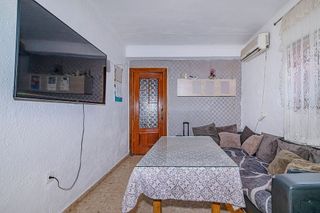Casa adosada en venta en Peligros