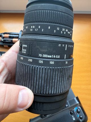 Canon EOS 550D Reflex + Accesorios