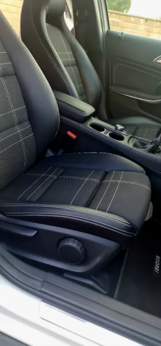 Mercedes-Benz GLA 200 - 156CV