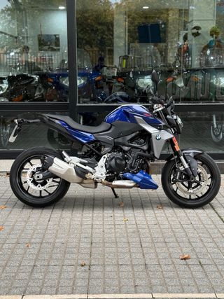 BMW F 900 R