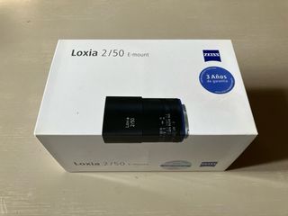 Obiettivo Zeiss Loxia 50mm f/2 per Sony E-mount