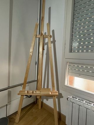 Caballete de madera para pintar