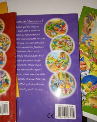 Lote 8 CUENTOS DE FANTASÍA.