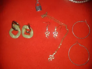 Lote Joyería Fantasía Collares y Anillos