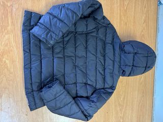 Piumino bambina nero con cappuccio