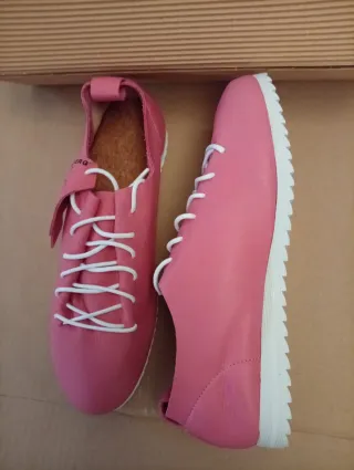 Zapatillas SWANARLBERG Piel Rosa Talla 40 Nuevas