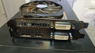 Pack Componentes PC: Tarjeta Gráfica y RAM