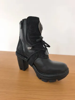 Botines New Rock Talla 36