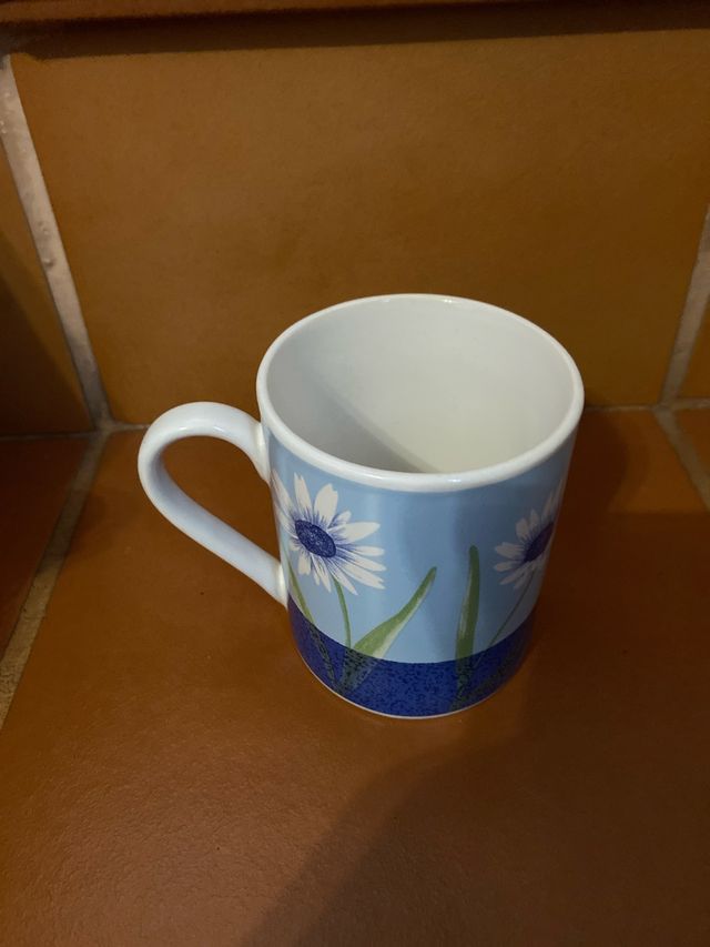 Taza Casa Bella porcelana floral