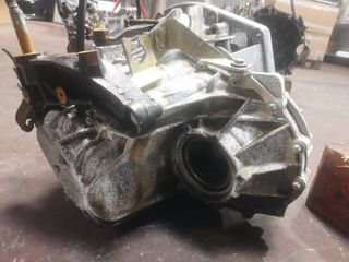 [1600506] CAJA CAMBIOS OPEL VIVARO