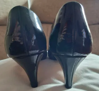 Zapatos salón negros piel