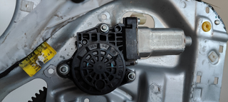 ELEVALUNAS TRASERO DERECHO KIA SPORTAGE 2.0 Turbo